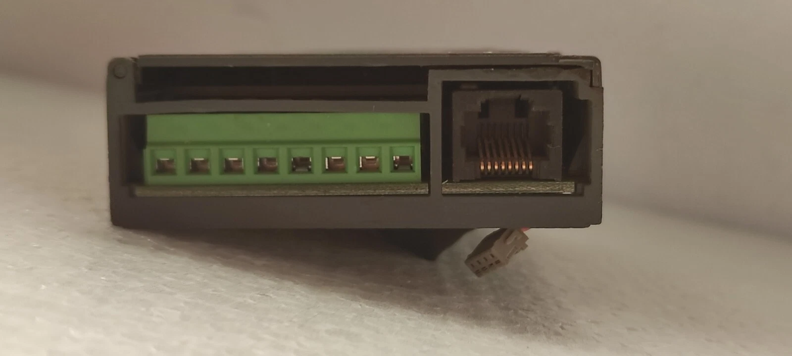 admin/uploads/uploads/scheider electric atv 310 4f drive remote_3.webp